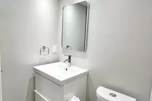 118 Roberts Ln, Alexandria, VA 22314 - Photo 38