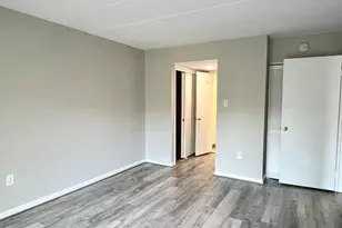 118 Roberts Ln, Alexandria, VA 22314 - Photo 22