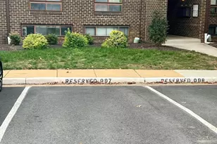 118 Roberts Ln, Alexandria, VA 22314 - Photo 42