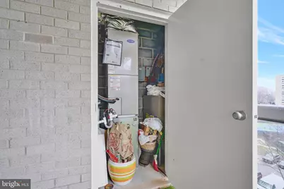 307 Yoakum Parkway #609, Alexandria, VA 22304 - Photo 26