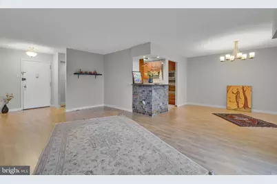 307 Yoakum Parkway #609, Alexandria, VA 22304 - Photo 10