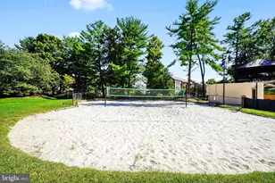 307 Yoakum Pkwy, Alexandria, VA 22304 - Photo 42