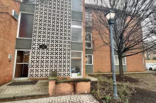 720 W Glebe Road W, Alexandria, VA 22305 - Photo 12