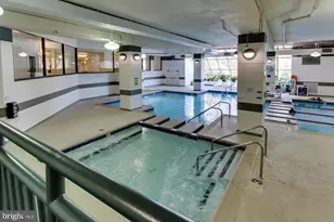 307 Yoakum Pkwy, Alexandria, VA 22304 - Photo 34