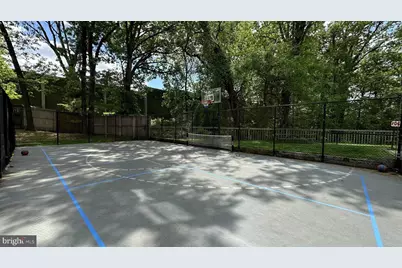 3309 Wyndham Circle #1180, Alexandria, VA 22302 - Photo 30