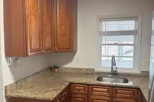 491 N Latham Street N, Alexandria, VA 22304 - Photo 8