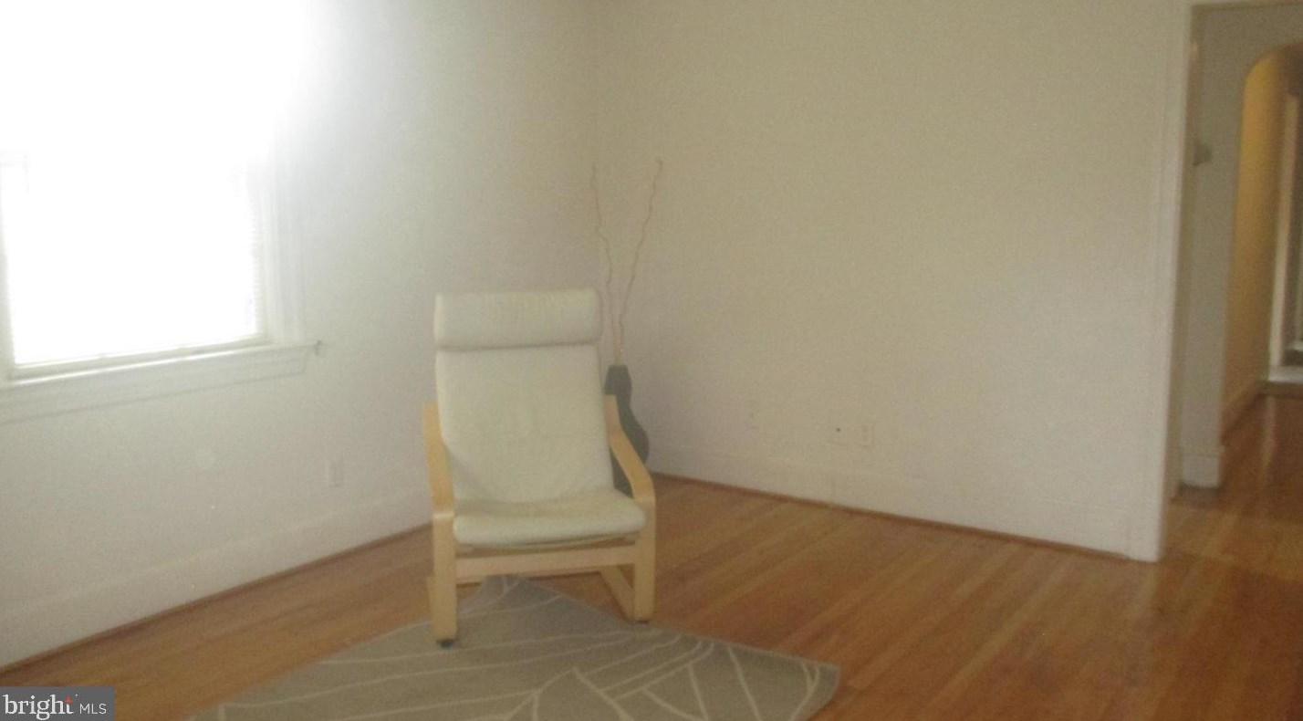 6 Sunset Dr #2, Alexandria, VA 22301