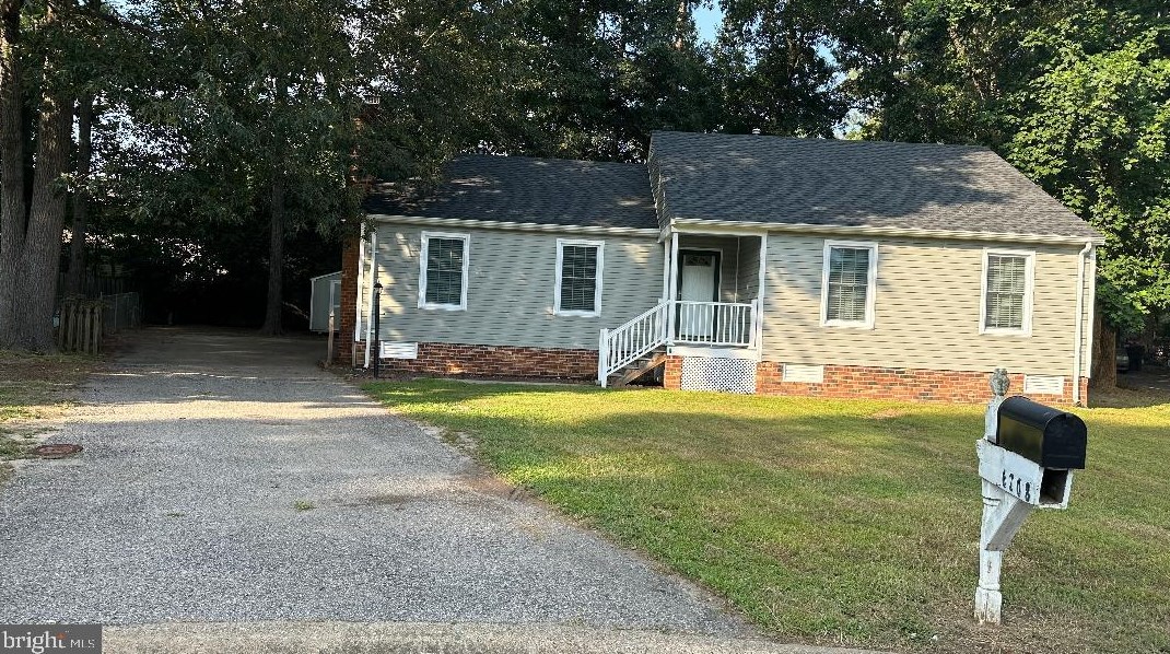 6208 Holly Trace Dr, Chesterfield, VA 23832