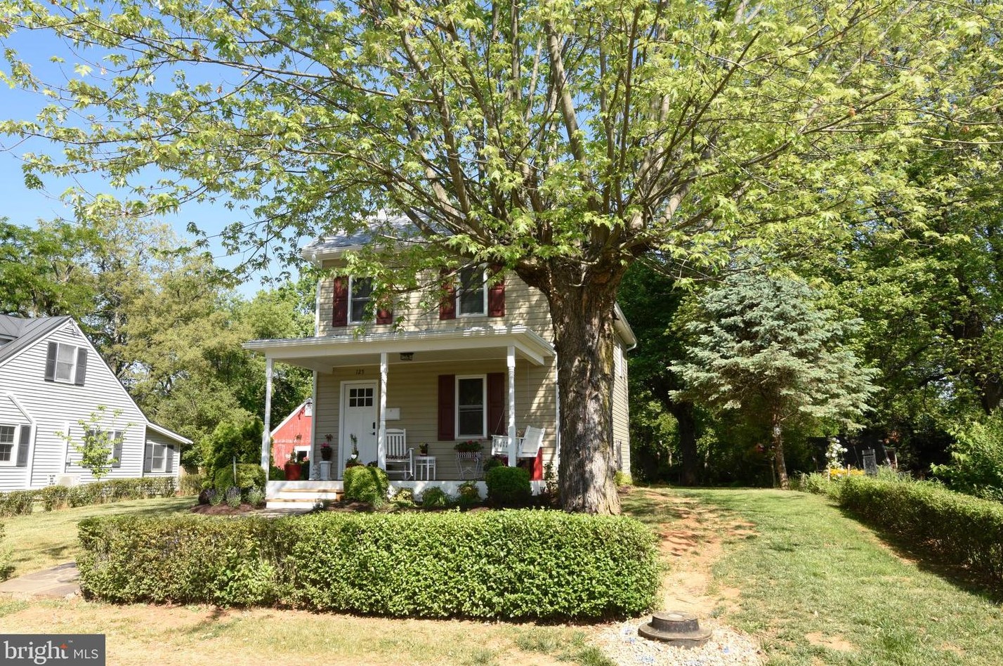 125 Virginia Ave, Mount Weather, VA 22611-1309