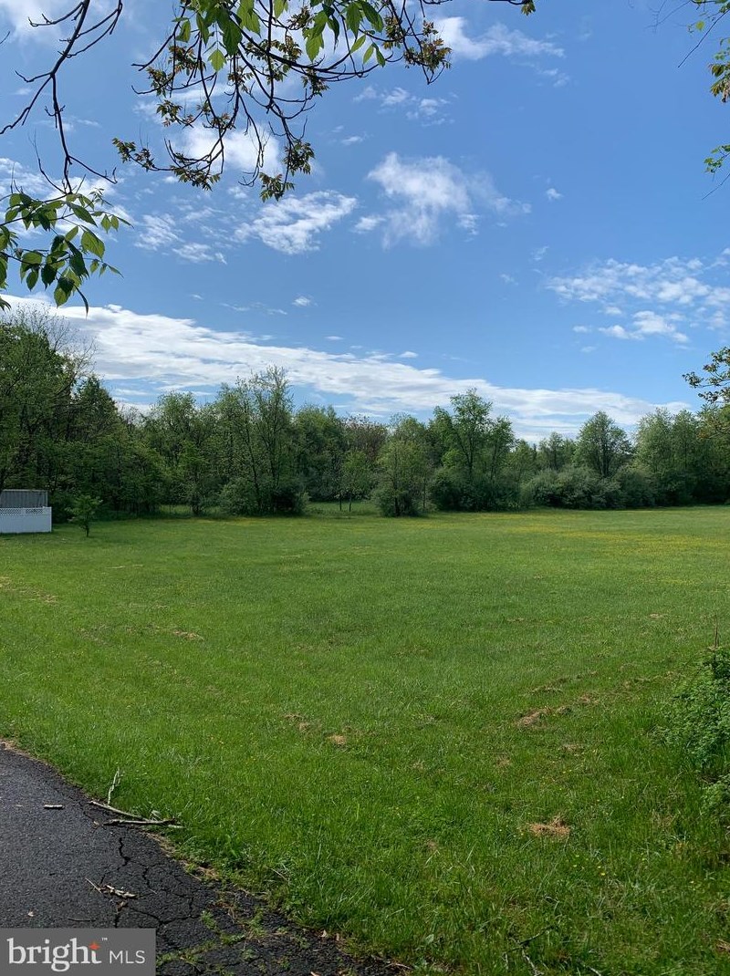 360 Crums Church Rd, Mount Weather VA  22611-2400 exterior