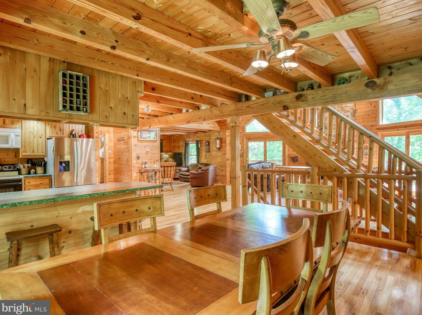 872 Bench Ln, Mount Weather VA  20135-4861 exterior