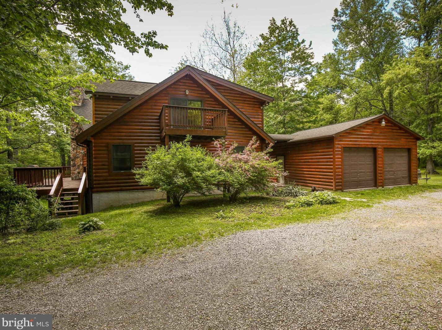 872 Bench Ln, Mount Weather VA  20135-4861 exterior