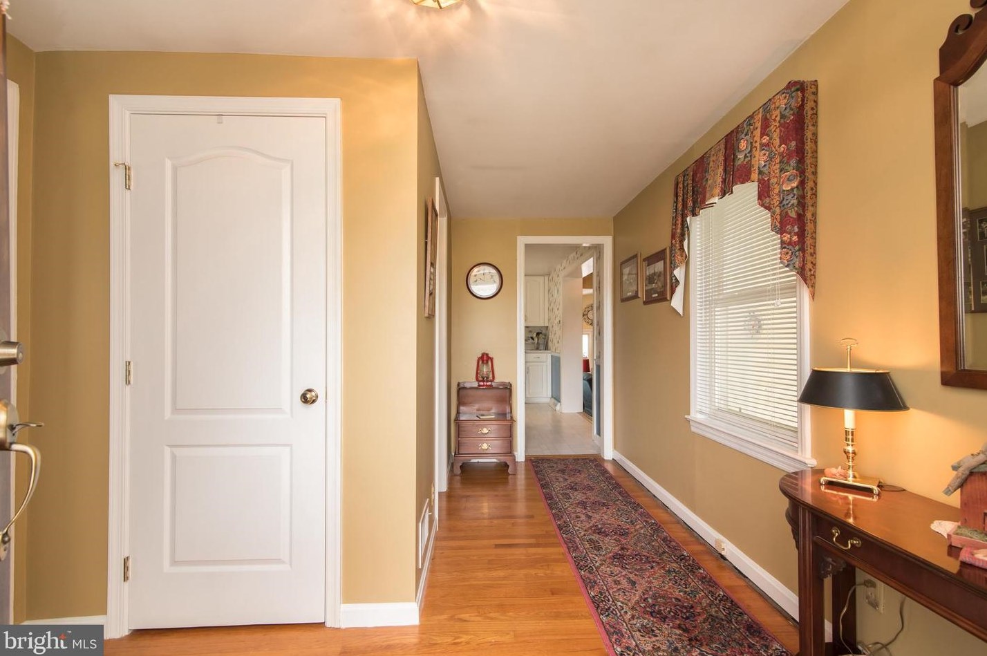 1289 Frogtown Rd, Mount Weather, VA 20135