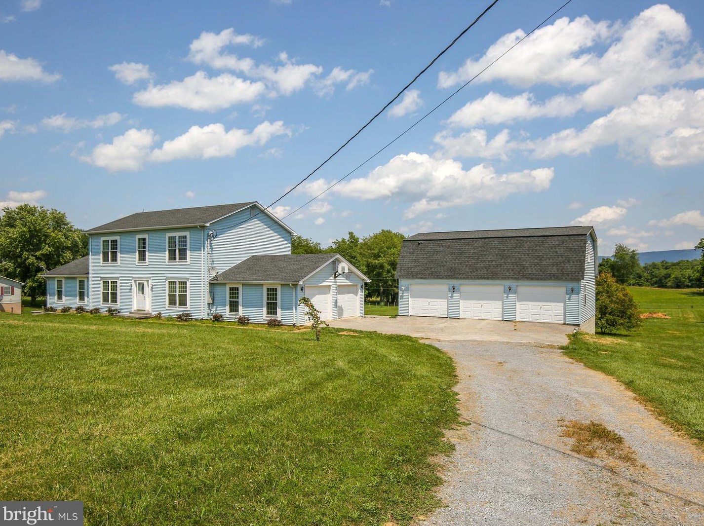 3374 Shepherds Mill Rd, Mount Weather, VA 22611-2925