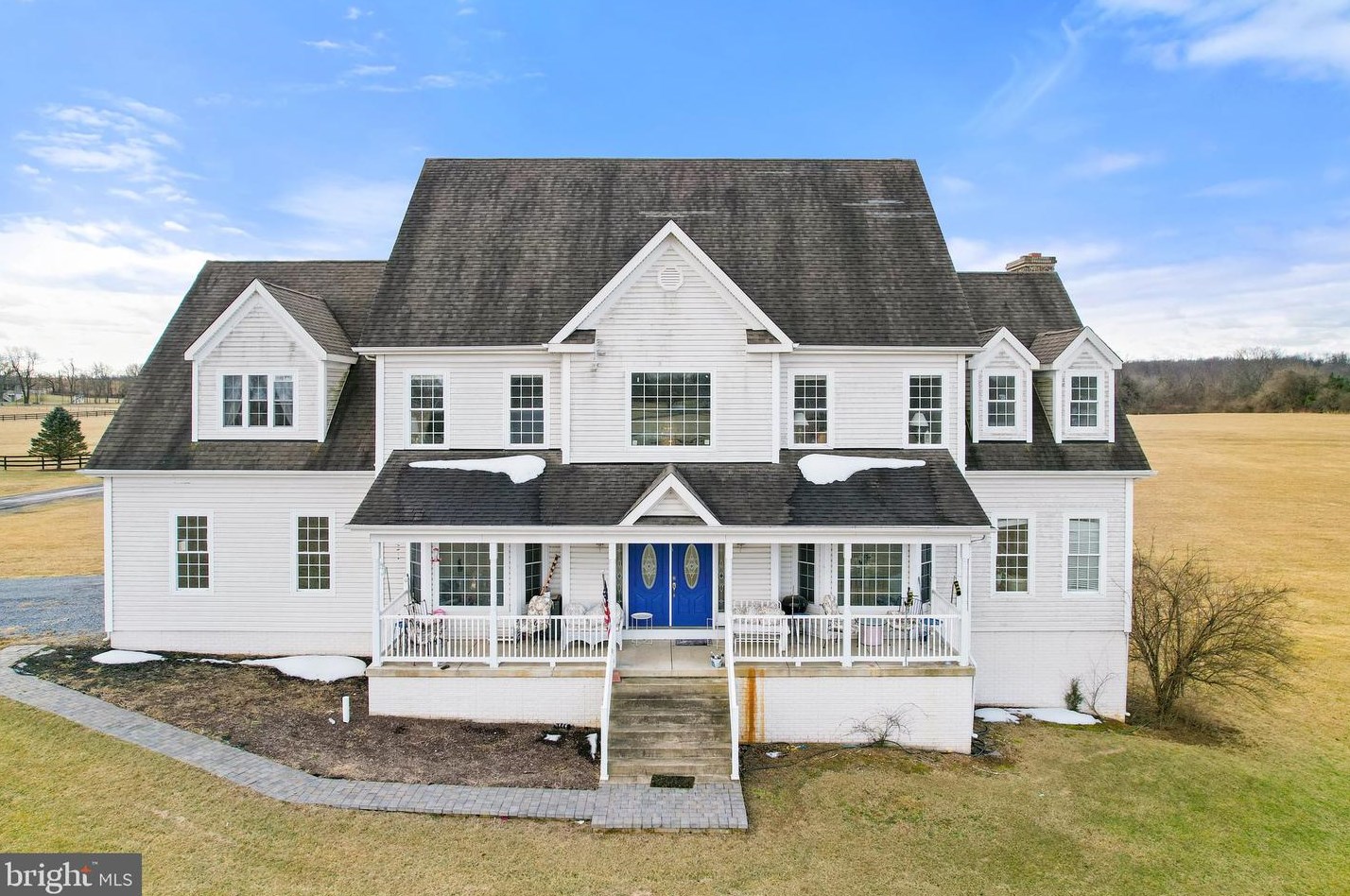 44 Stone Hill Ln, Mount Weather, VA 22611