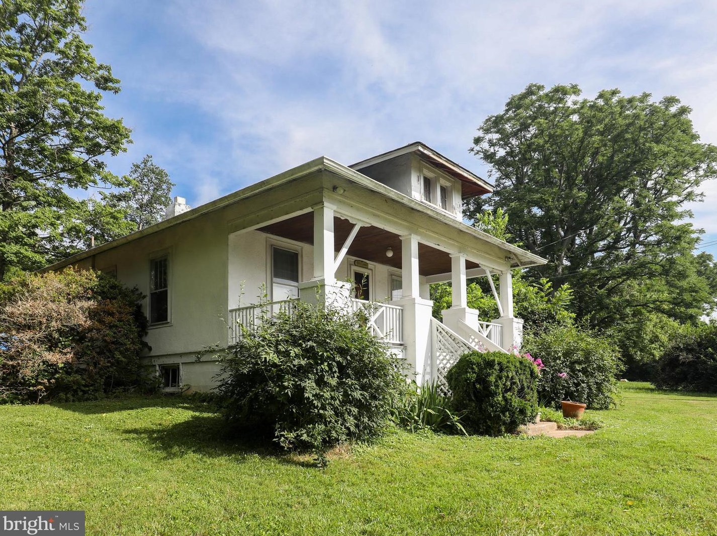 6982 Lord Fairfax Hwy, Mount Weather, VA 22611