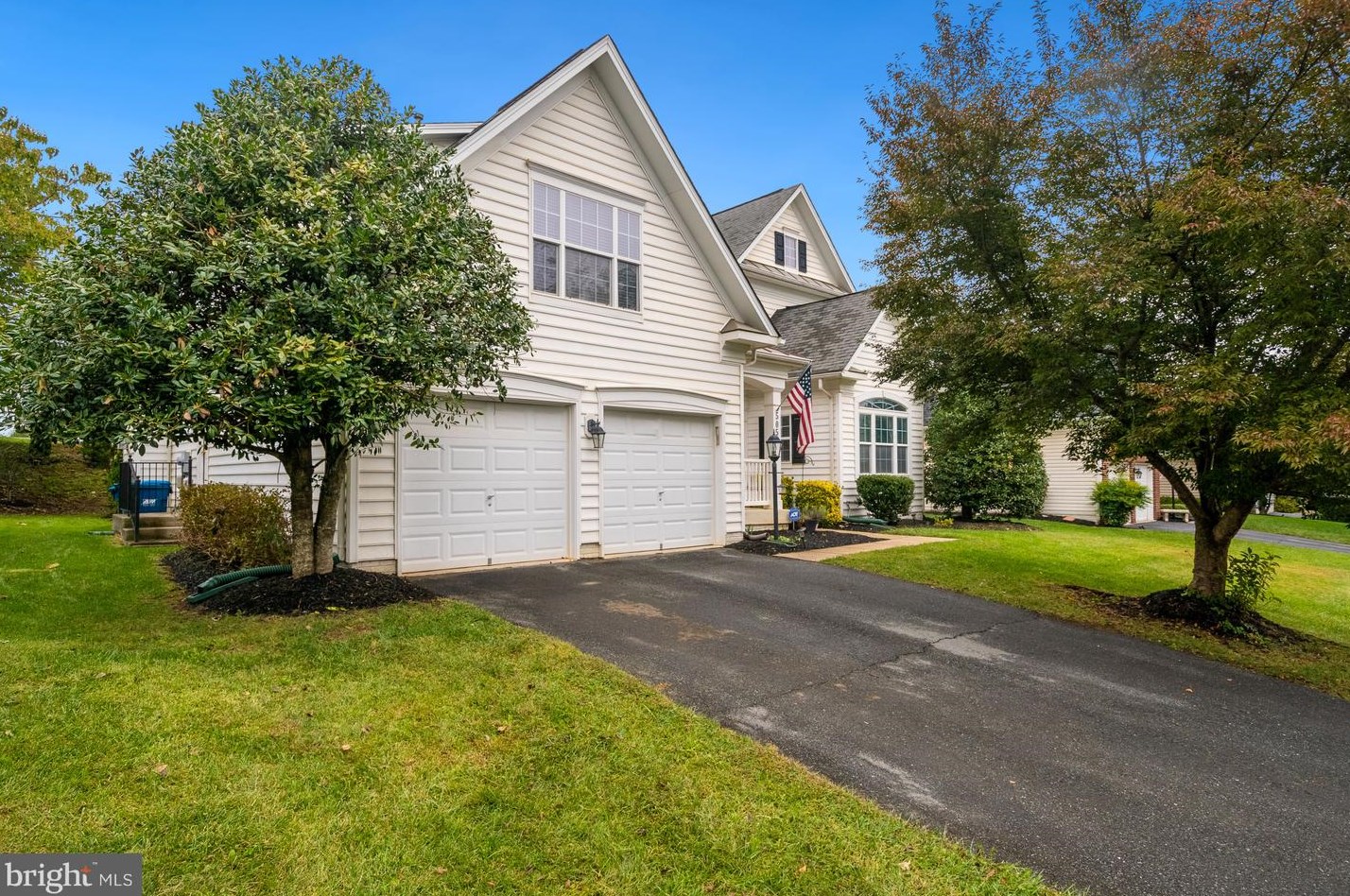 505 Page St, Mount Weather, VA 22611-1185