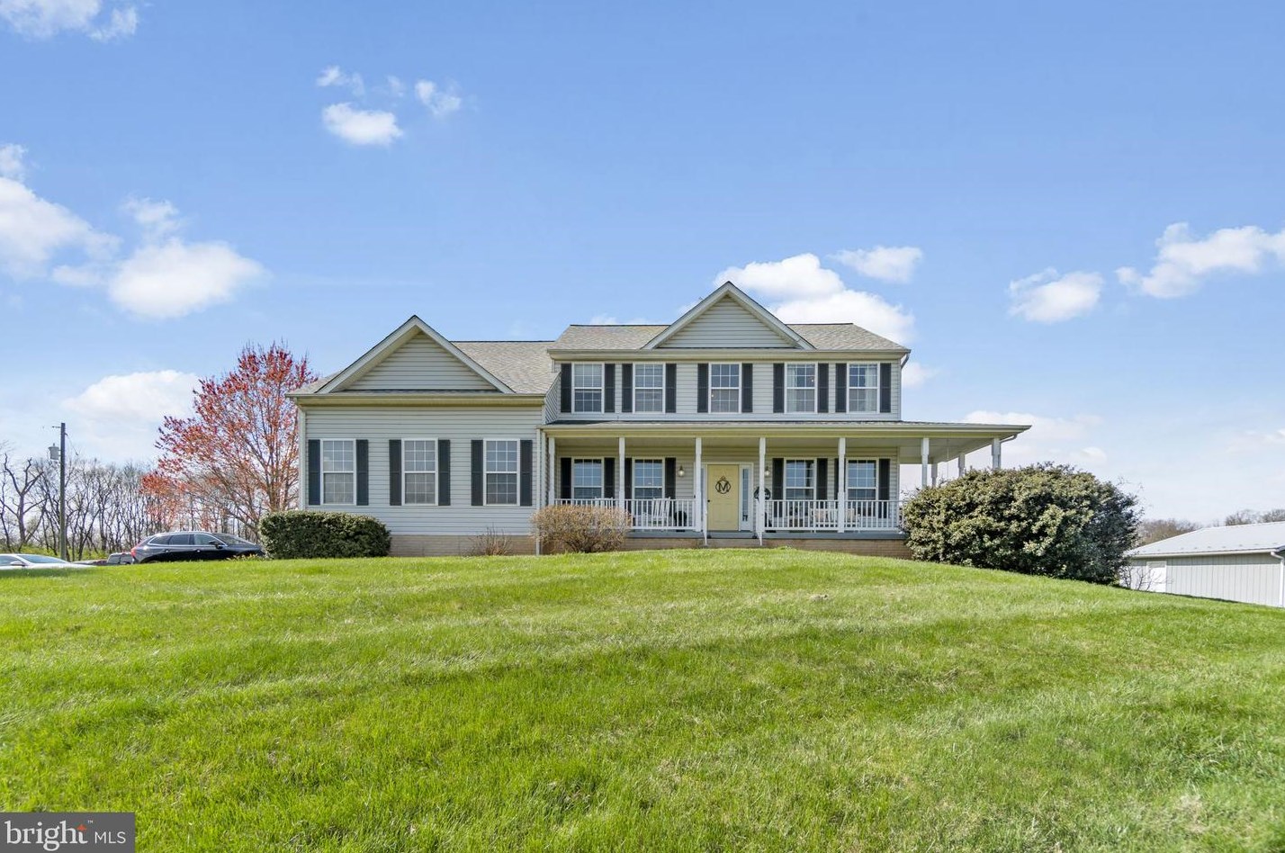 2363 Allen Rd, Mount Weather, VA 22611