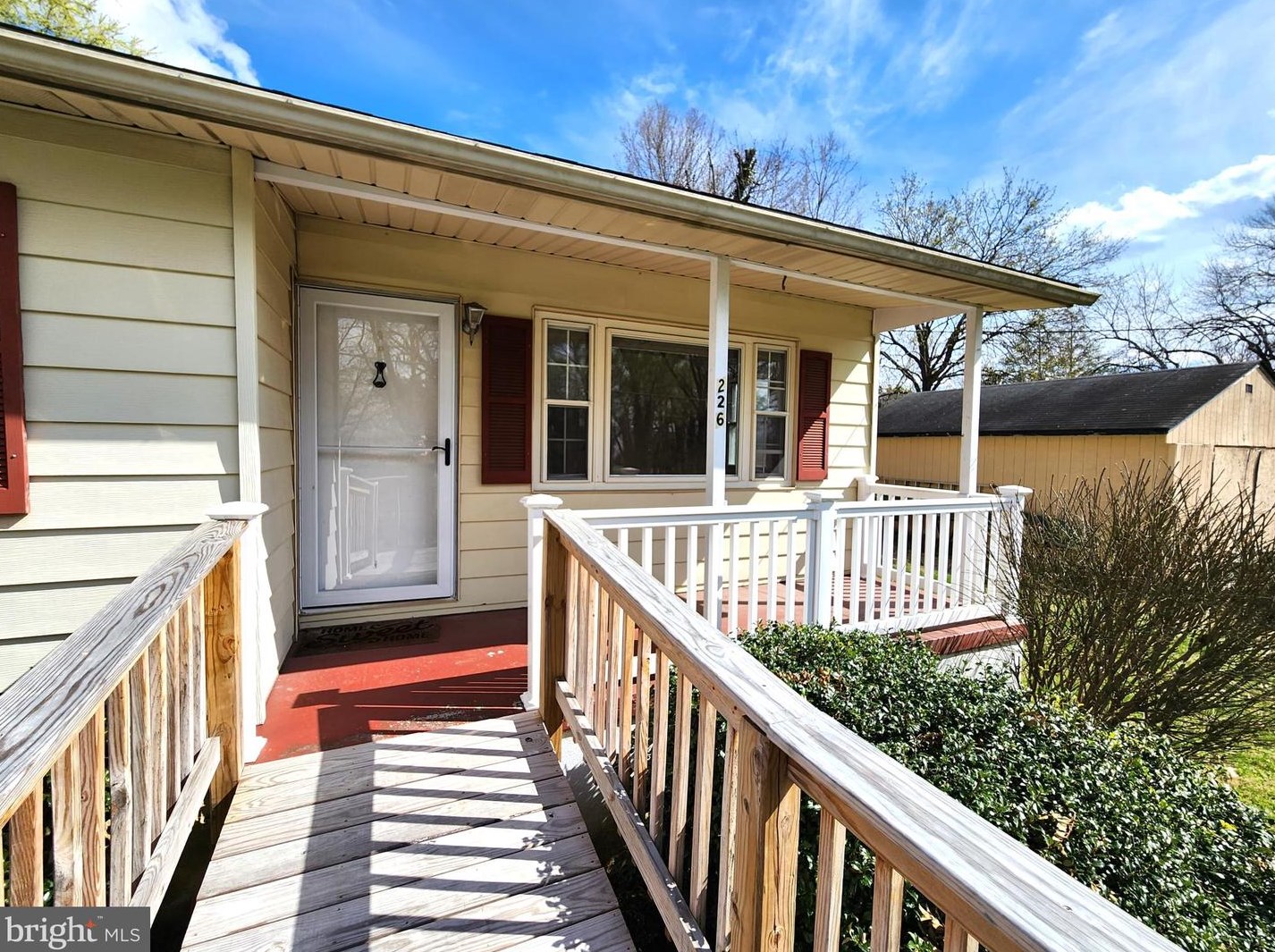 226 Orchard Dr, Mount Weather, VA 22611-1214