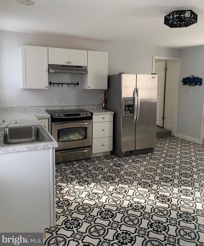 113 E Main St ##1, Mount Weather, VA 22611