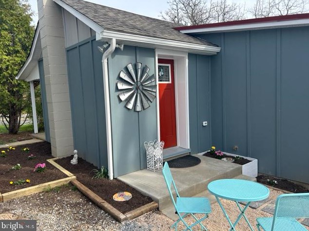 103 Greenway Ave, Boyce, VA 22620-9731