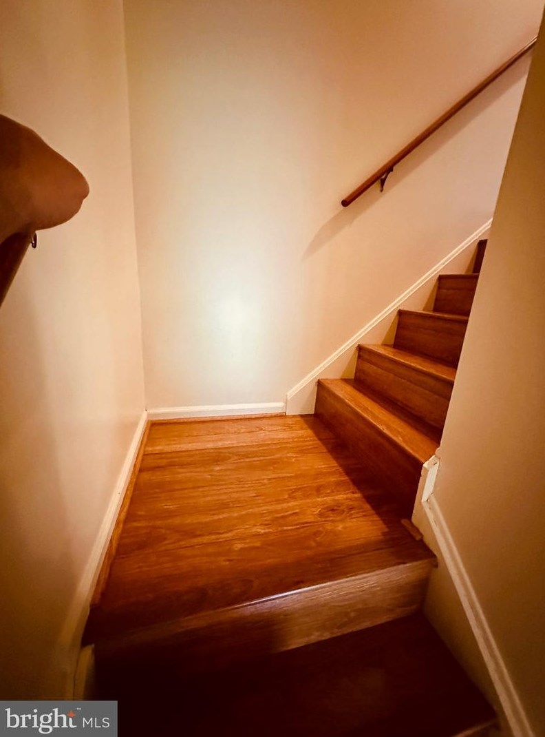 217 Fairfax St, Mount Weather VA 22611-1179 exterior