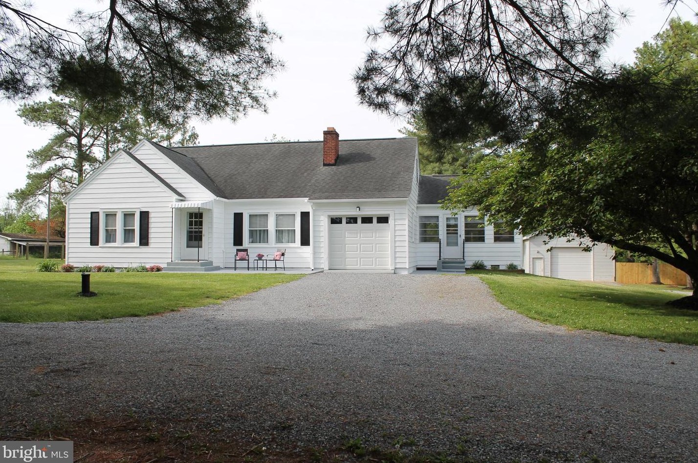 10953 Harry Byrd Hwy, Mount Weather, VA 22611