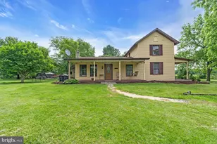 2072 Senseny Rd, Berryville, VA 22611 - Photo 2