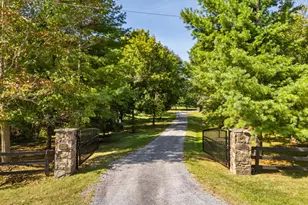 9533 Howellsville Rd, Boyce, VA 22620 - Photo 16