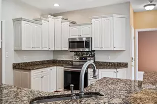 317 Henderson Ct, Berryville, VA 22611 - Photo 16