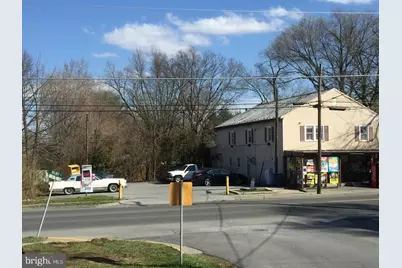 304 N Buckmarsh Street #B, Berryville, VA 22611 - Photo 6