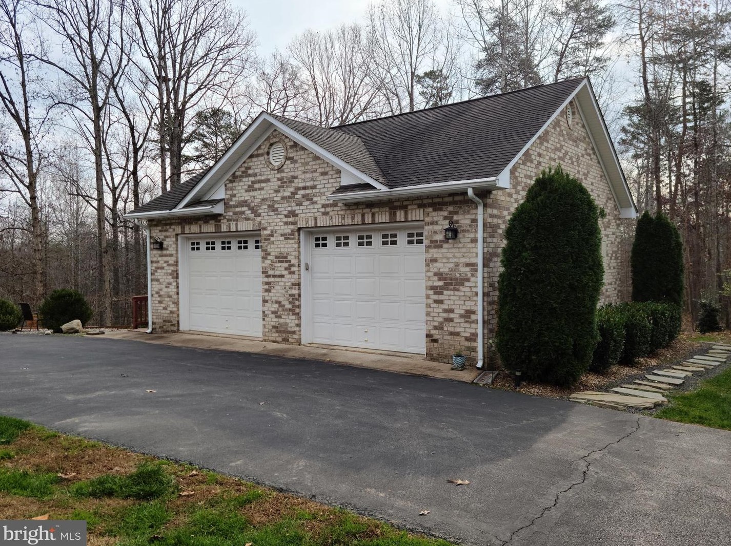2315 Atkins Trail Ln, Viewtown, VA 20106-2511
