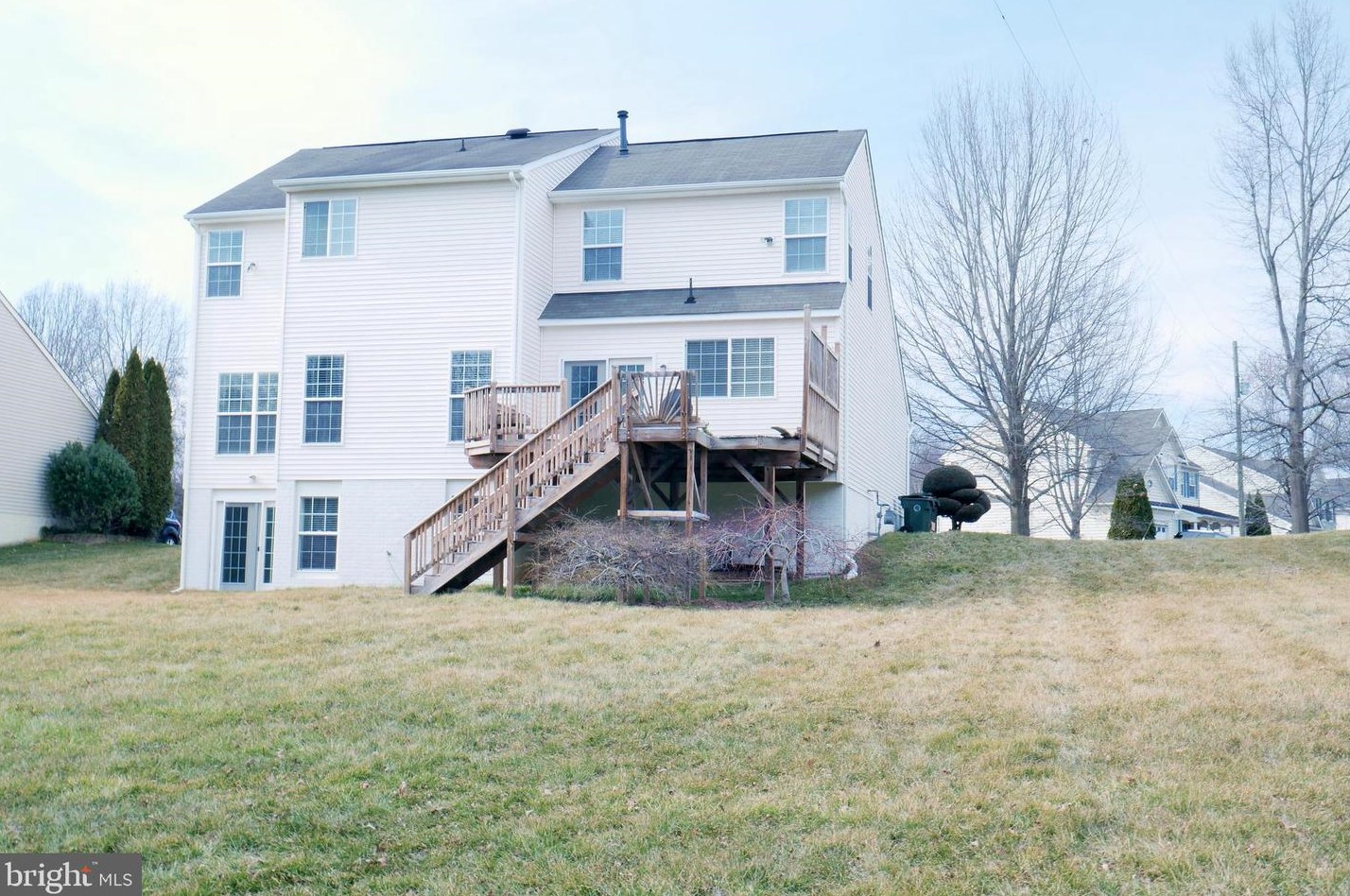 189 Jenkins Ave, Culpeper, VA 22701-2073