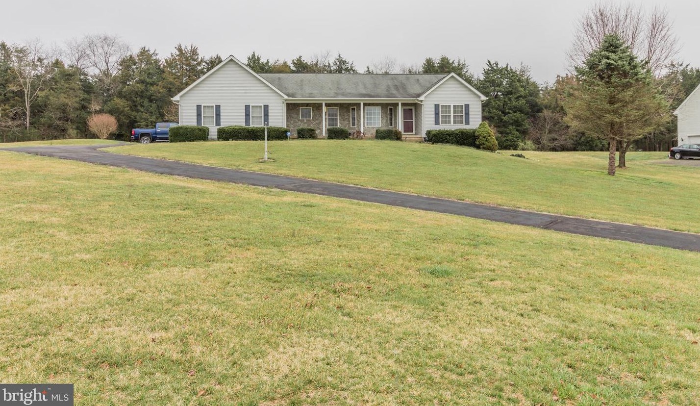 15902 Fox Chase Ln, Culpeper, VA 22701-7307