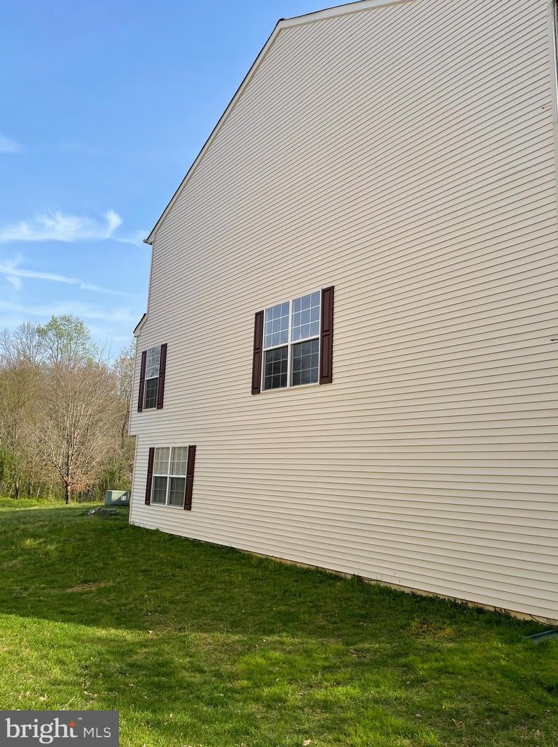 1071 Longview Ln, Culpeper, VA 22701-3275