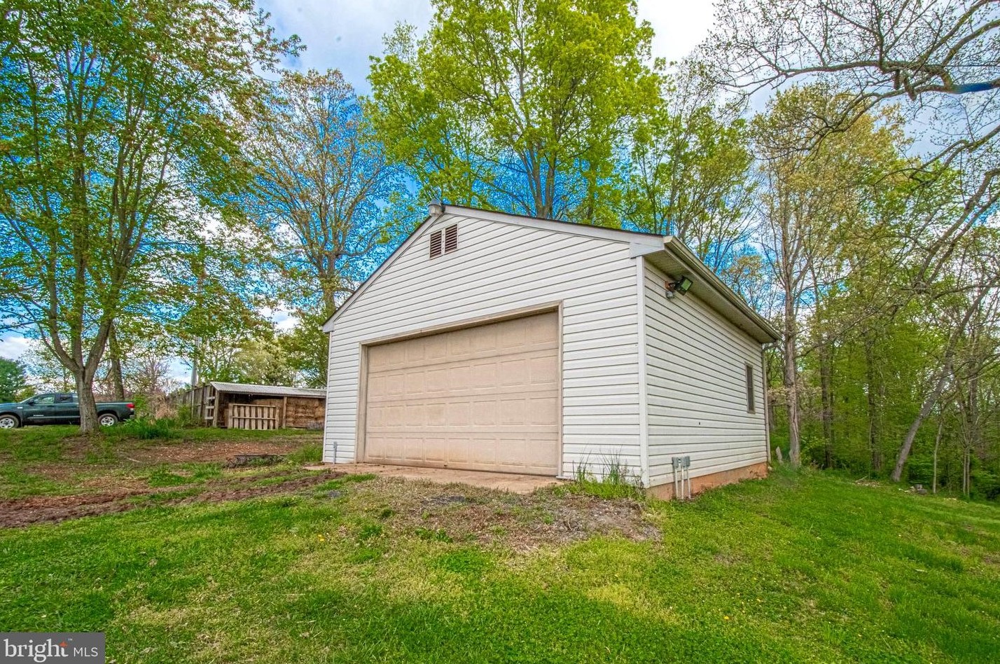 4087 Waterford Rd, Viewtown, VA 20106