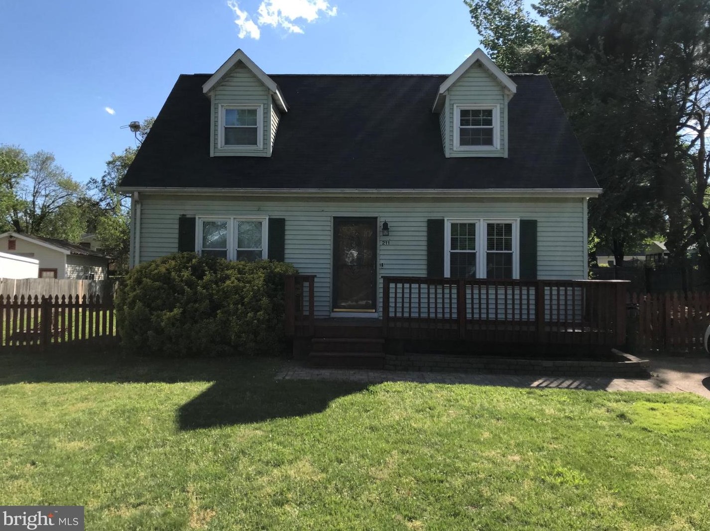 211 Duke St, Culpeper, VA 22701-1582