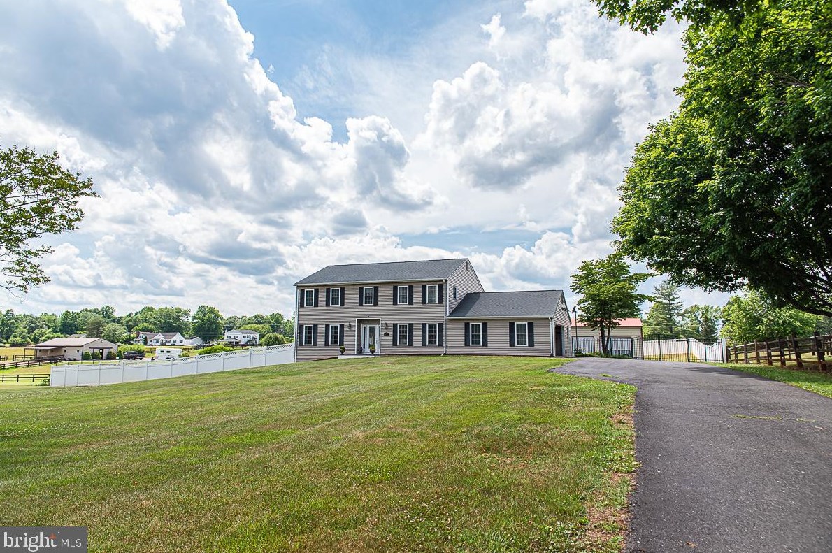 13032 Robin Rd, Culpeper, VA 22701-5375