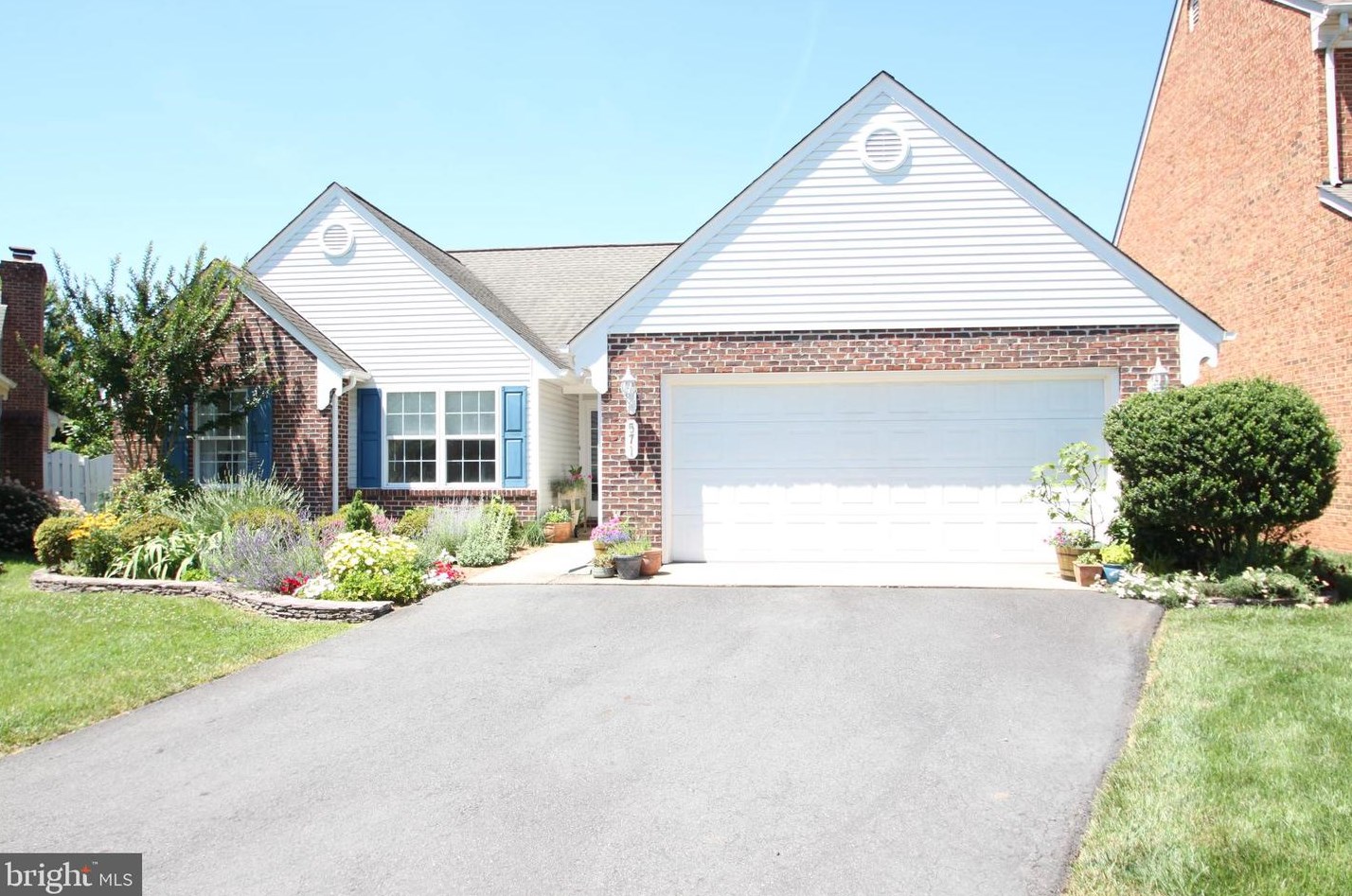 571 Greens Ct, Culpeper, VA 22701-3349