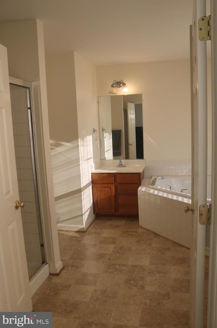 844 Fairwood Dr, Culpeper, VA 22701-3178