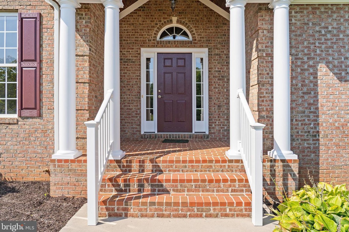19198 Stallion Rd, Culpeper, VA 22701-8350