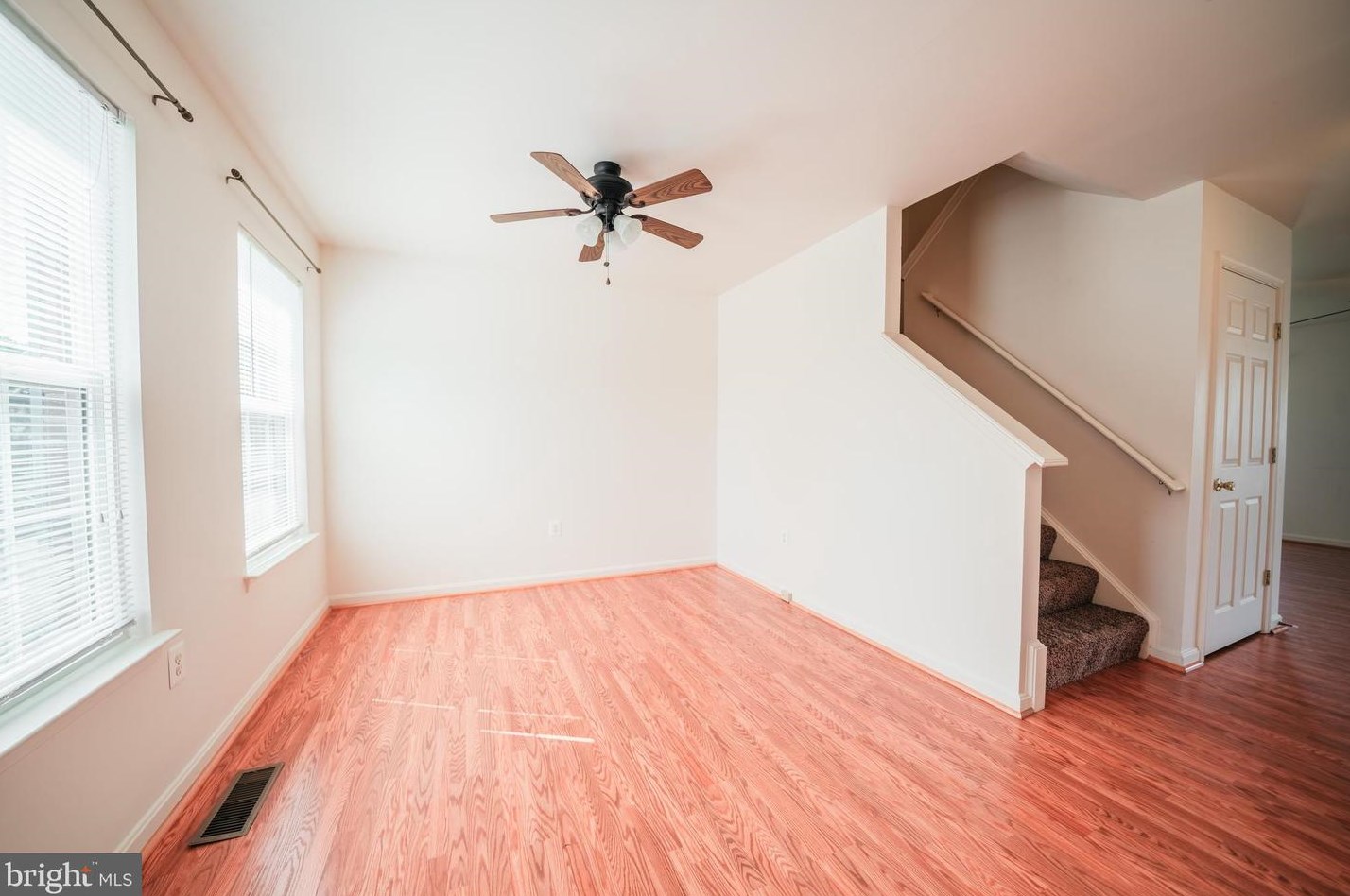 833 Fairwood Dr, Culpeper, VA 22701-3183