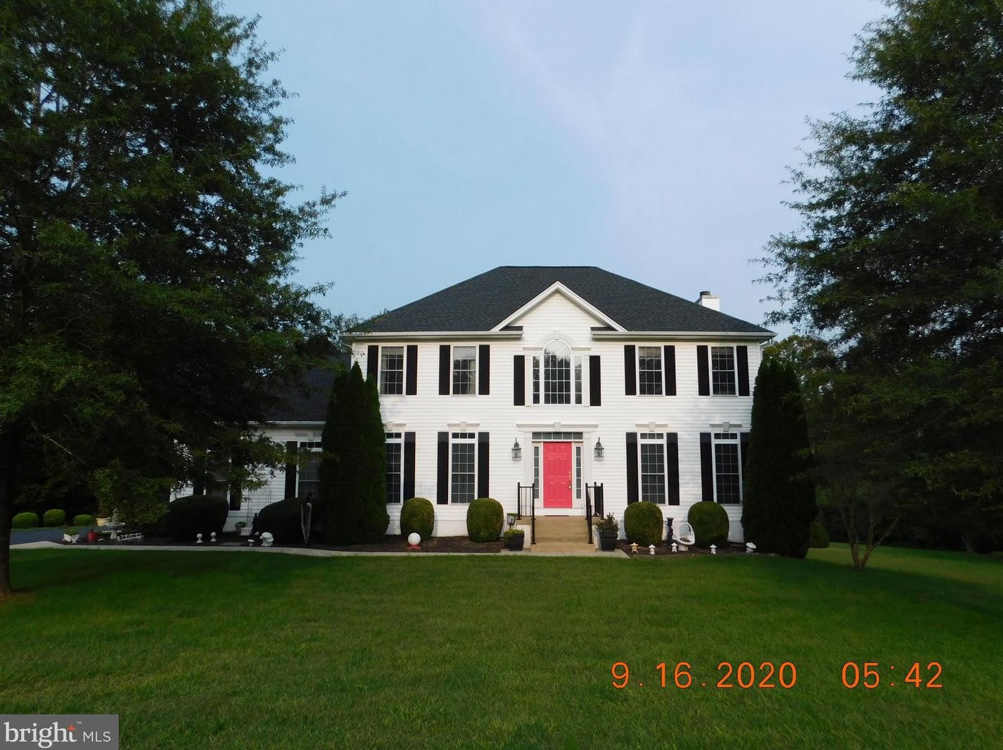 2055 Freeman Dr, Viewtown, VA 20106-2062