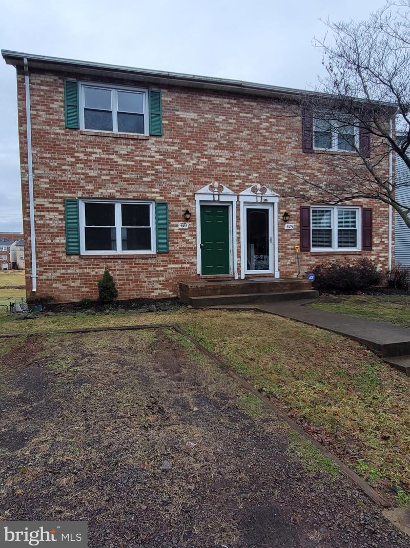 425 Willow Lawn Dr, Culpeper, VA 22701