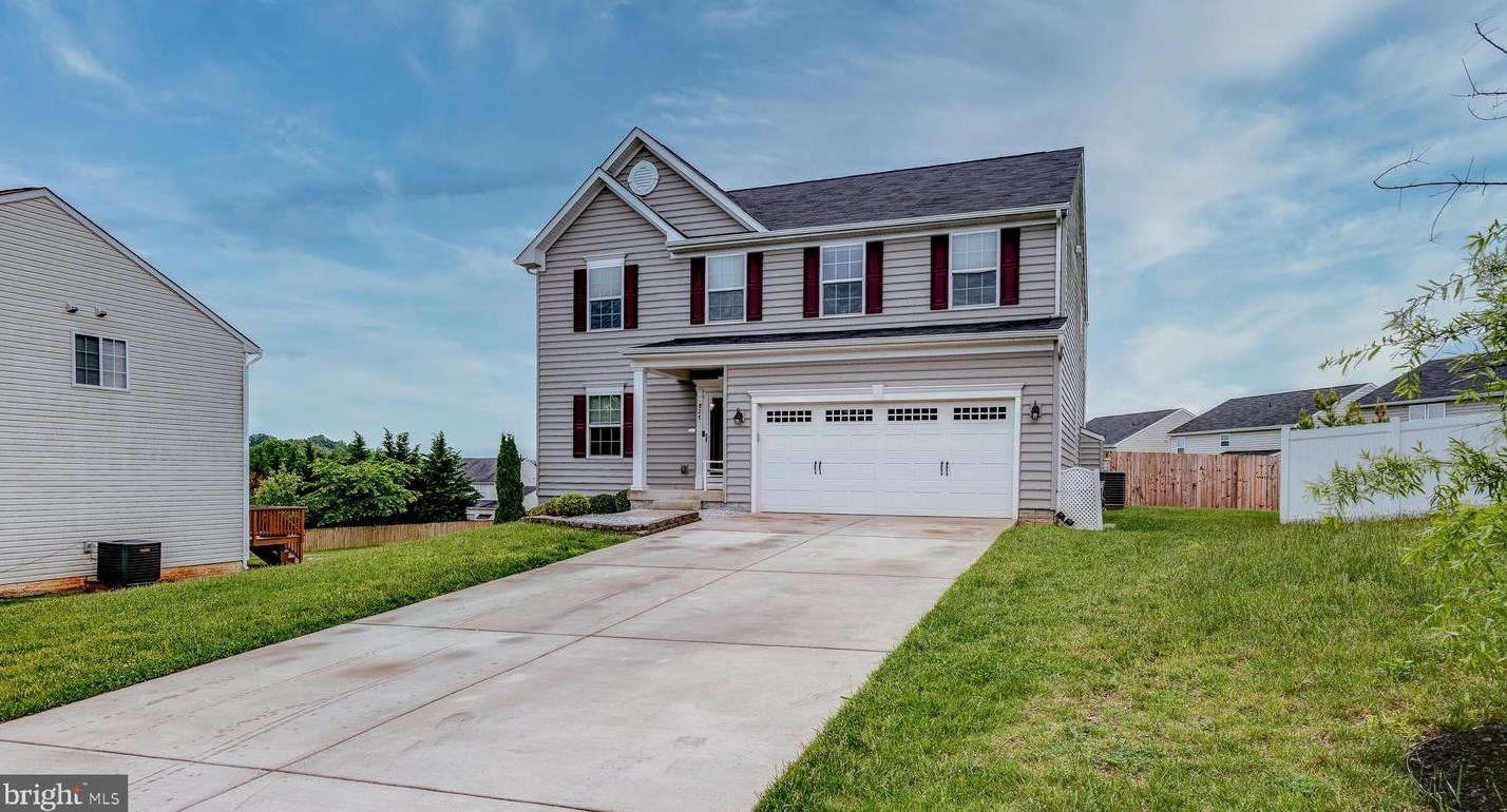 827 Fairwood Dr, Culpeper, VA 22701-3178