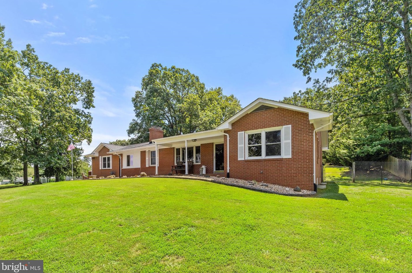 12068 Beales Dr, Culpeper, VA 22701-1305