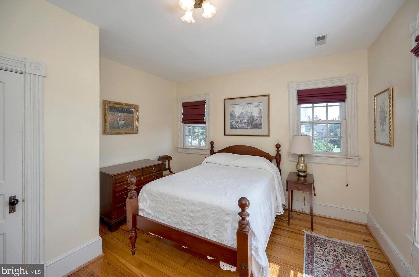 602 Blue Ridge Ave, Culpeper VA  22701-2949 exterior