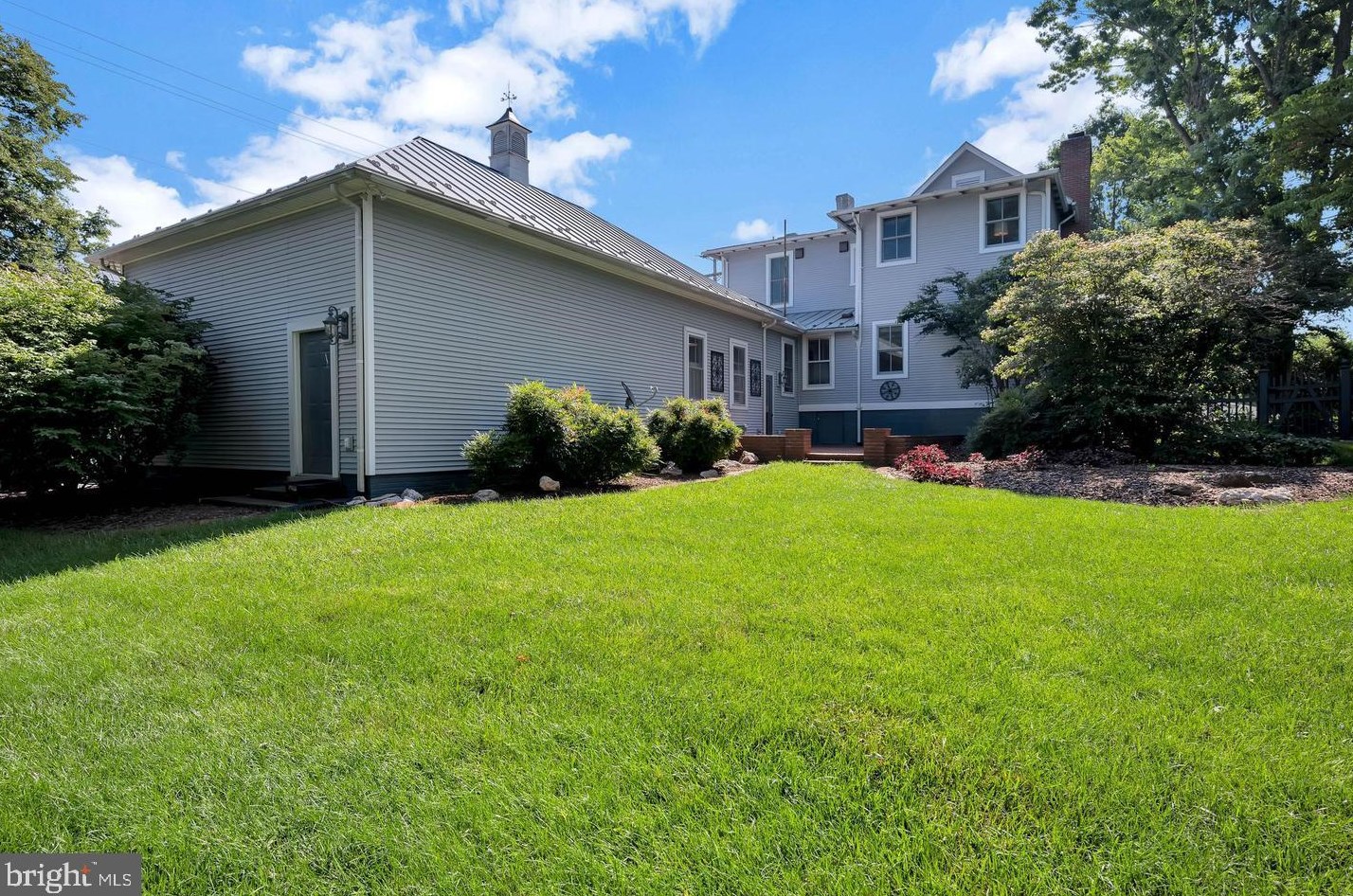602 Blue Ridge Ave, Culpeper VA  22701-2949 exterior