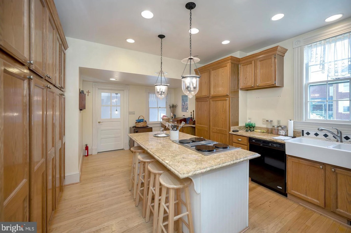 602 Blue Ridge Ave, Culpeper VA  22701-2949 exterior