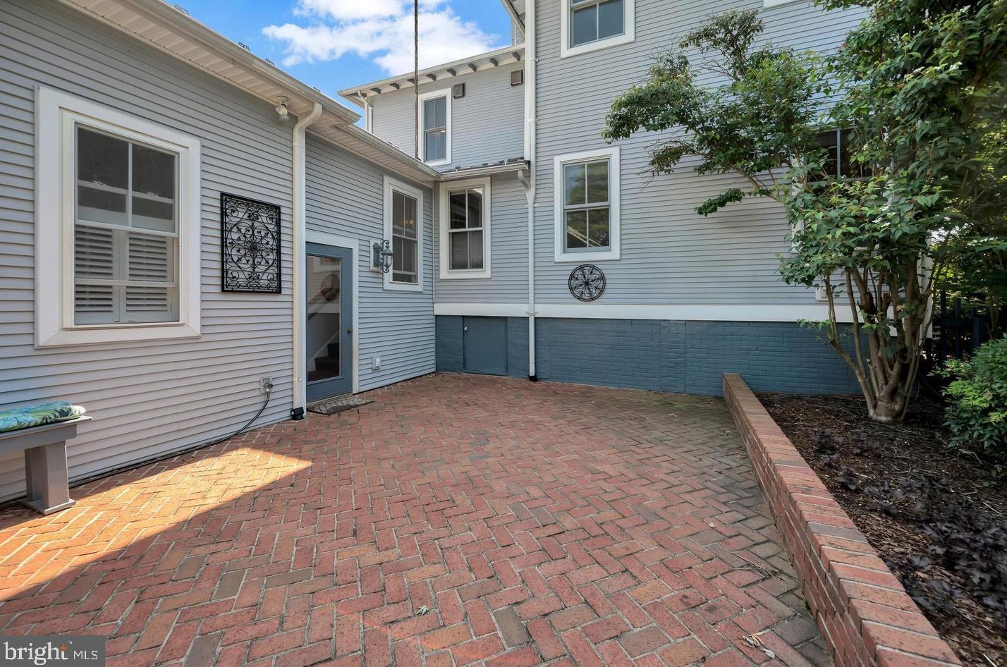 602 Blue Ridge Ave, Culpeper VA  22701-2949 exterior